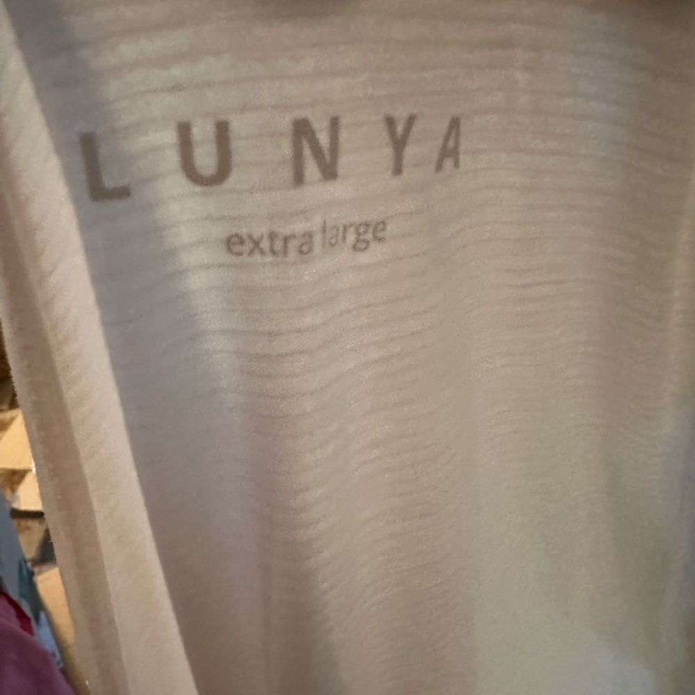 NWOT Lunya Cool Romper Sincere White- Size XL. MSRP $168 - Picture 7 of 7
